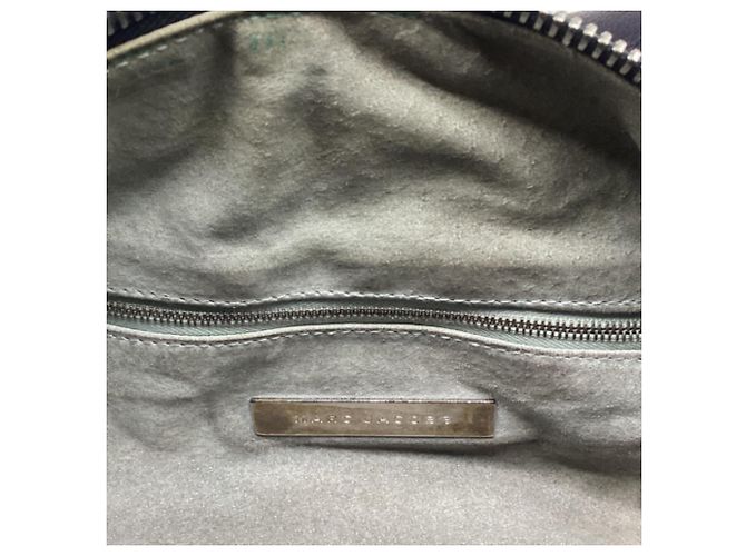 Marc Jacobs Multi-Pocket Satchel Schultertasche aus dunkelblauem Leder - Ansicht 12