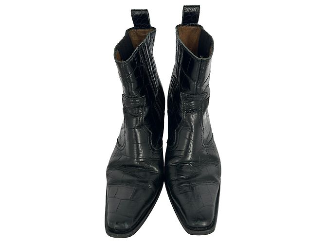 Botines Western Ganni con efecto cocodrilo en piel negra - vista 3