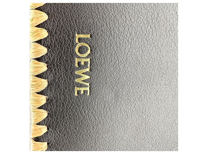 Borsa a pochette Loewe Rio in pelle di vitello nera con dettagli in rafia - vista 11