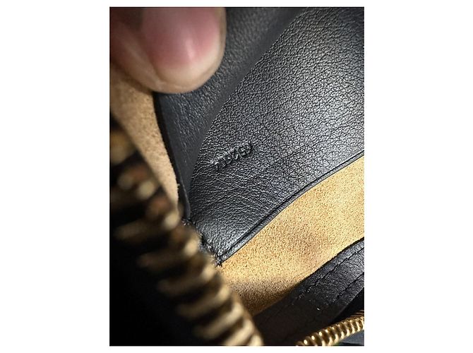 Borsa a pochette Loewe Rio in pelle di vitello nera con dettagli in rafia - vista 12