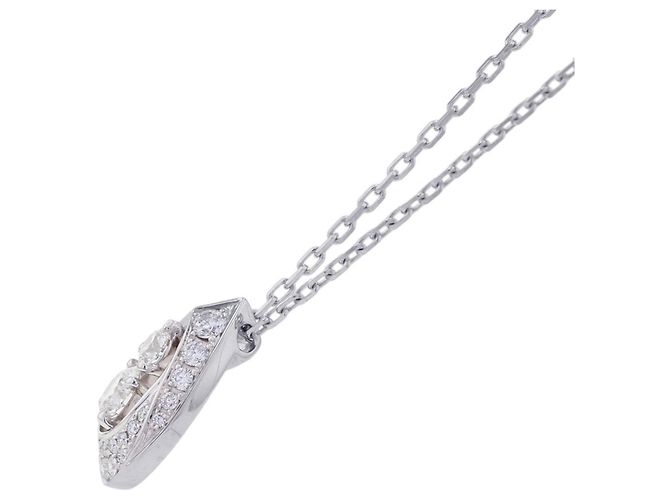 Collana Chaumet Joséphine in oro bianco 18K e diamanti - vista 2