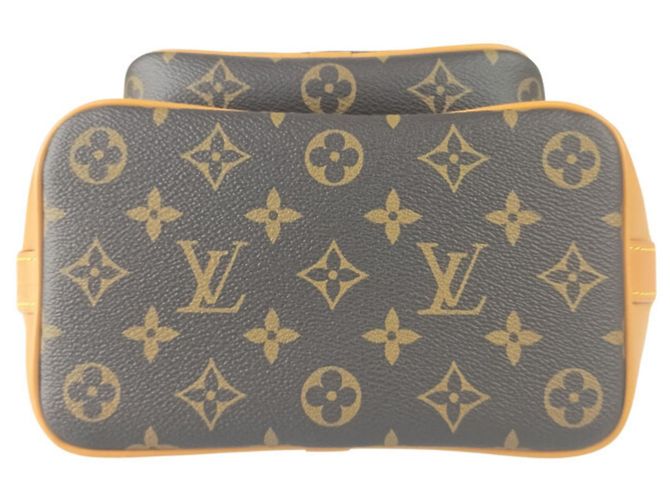 mala Louis Vuitton Noe Cargo - vista 4