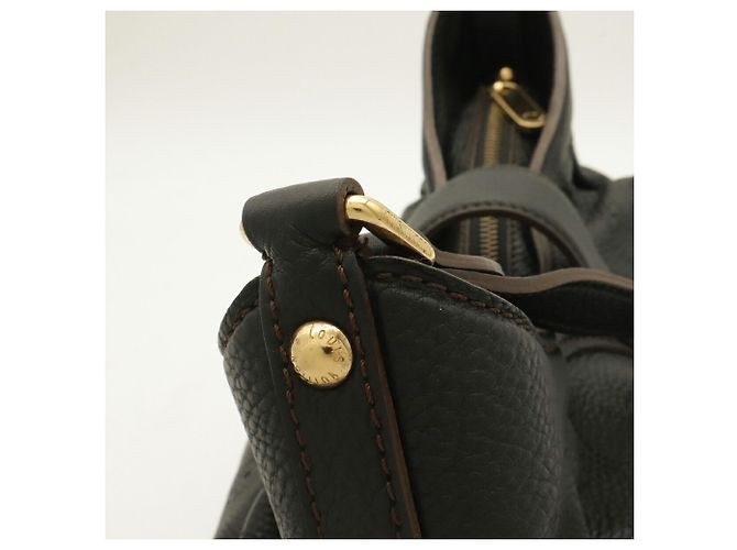 Borsa a tracolla Louis Vuitton Monogram Mahina XS - vista 5