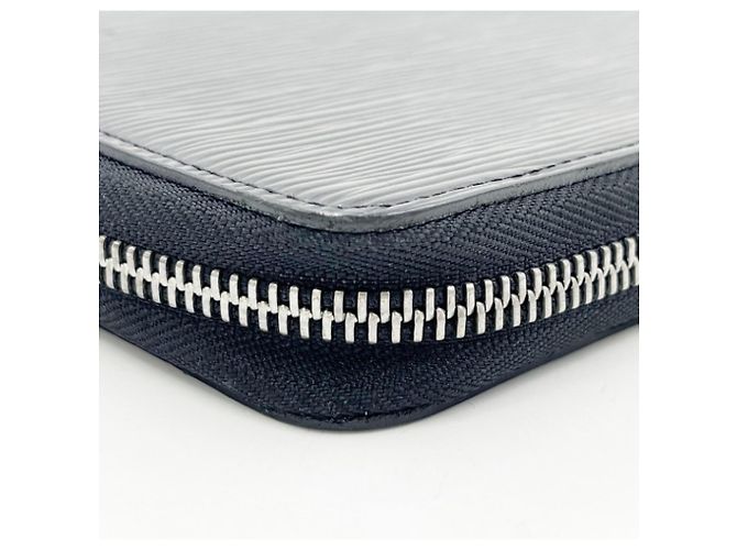 Louis Vuitton Zippy Organizer Long Wallet - view 4