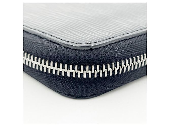 Louis Vuitton Zippy Organizer Long Wallet - view 5