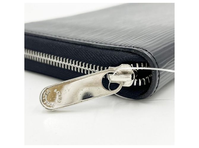 Louis Vuitton Zippy Organizer Long Wallet - view 6