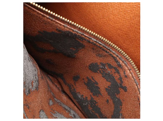 Borsa a tracolla Louis Vuitton Epi Trocadero 27 - vista 9