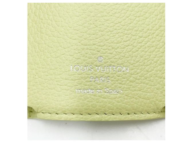 Louis Vuitton Tri-fold Wallet - view 14