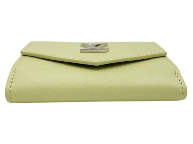 Louis Vuitton Tri-fold Wallet - view 3