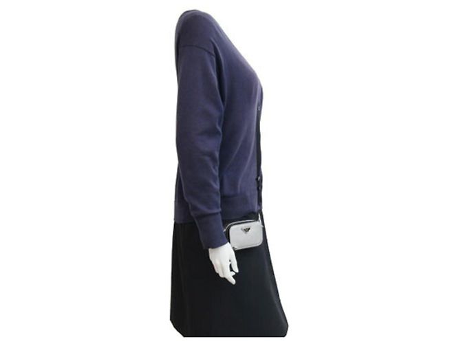 Bolsa de Ombro Prada em Couro Prateado - vista 8