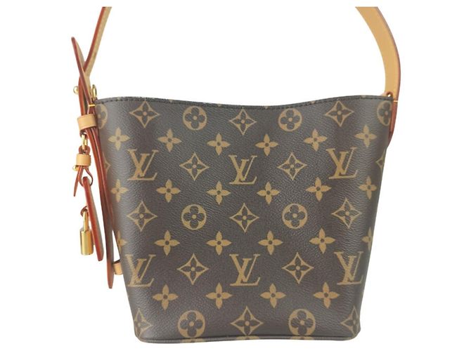 Bolsa de Ombro Louis Vuitton All In BB - vista 4