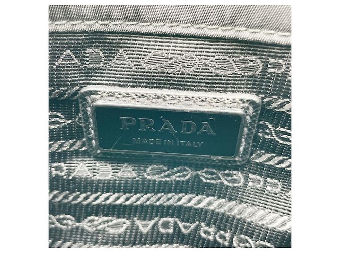 Sac à épaule Prada Re-Nylon Triangle - vue 10