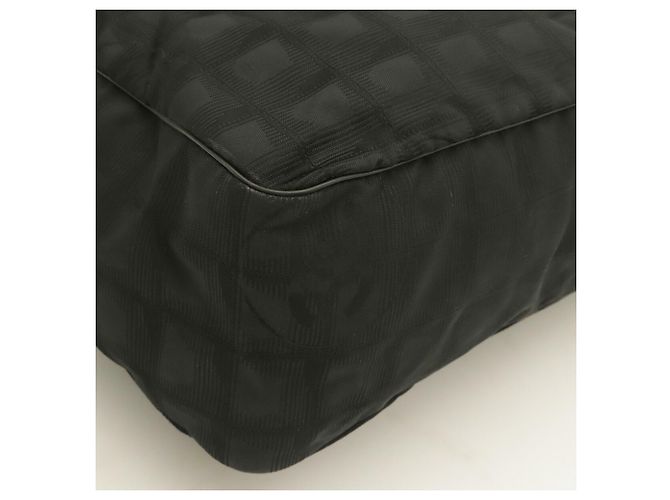 Chanel New Travel Line Handtasche Schwarz - Ansicht 4