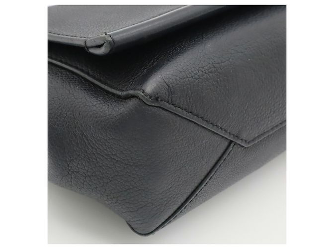 Borsa a tracolla Louis Vuitton Lockme II BB - vista 4