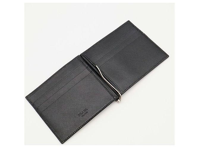 Portafoglio Prada Saffiano Bi-fold in Black - vista 6