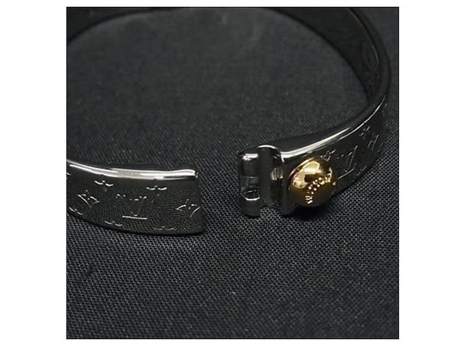 Bracciale Rigido con Charm Louis Vuitton Nanogram M00249 - vista 3