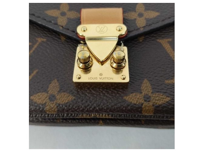 Bolso de hombro Louis Vuitton Micro Metis - vista 8