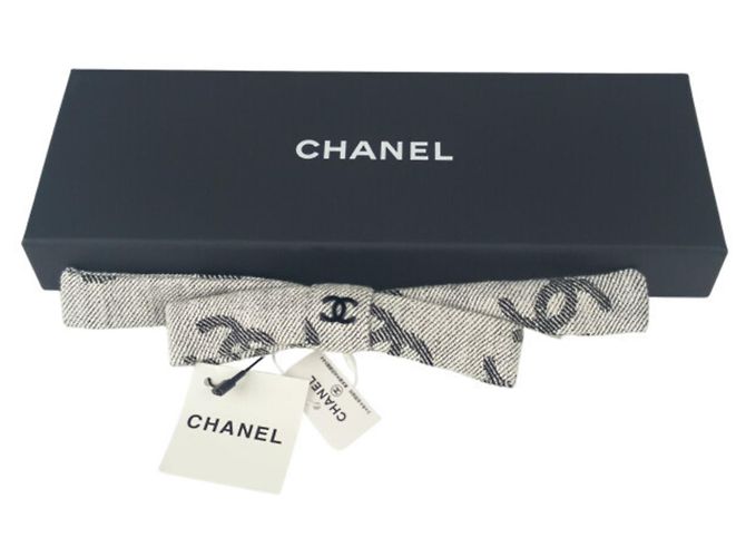 Barrette Chanel em algodão cinza - vista 5