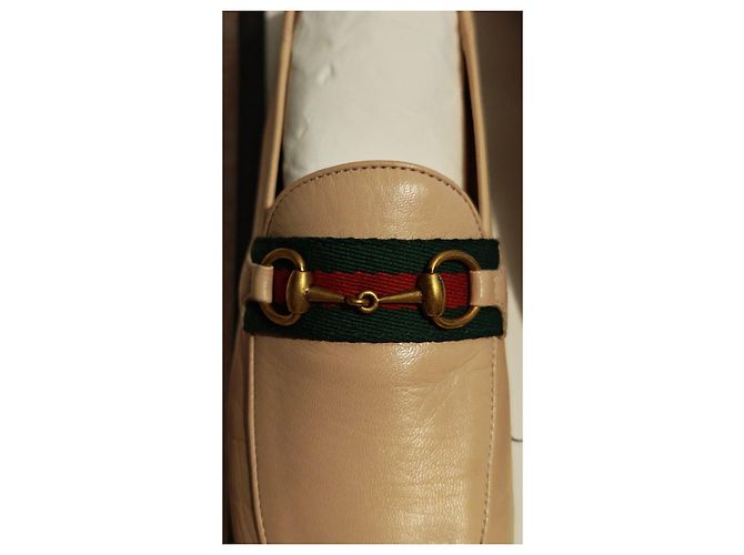 Gucci Mocassini Horsebit in Pelle Beige - vista 4