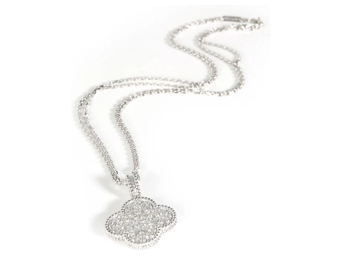 Van Cleef & Arpels Ciondolo Magic Alhambra Diamanti Oro Bianco 18K - vista 2