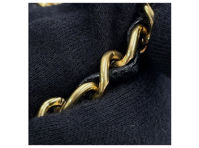 Sac à main Chanel Noir - Sac à épaule avec chaîne - vue 14