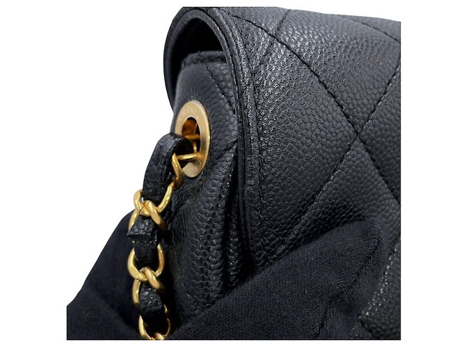 Sac à main Chanel Noir - Sac à épaule avec chaîne - vue 6