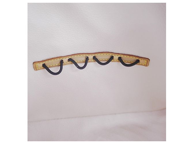 Sac à main Louis Vuitton Spontini Monogram - vue 10