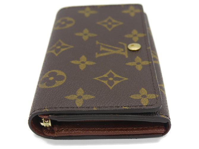 Louis Vuitton Monogram Bi-fold Wallet - view 4