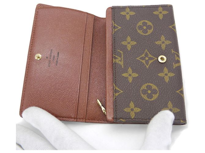 Louis Vuitton Monogram Bi-fold Wallet - view 6