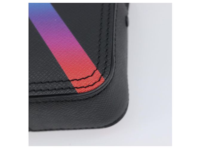 LOUIS VUITTON Bolsa Messenger Danube Rainbow Taiga Preta M30332 LV Auth 208555M - Jerrillo - vista 13