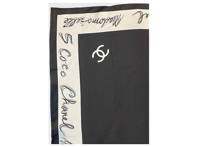 Chanel Coco 5 Tuch schwarz - Ansicht 3