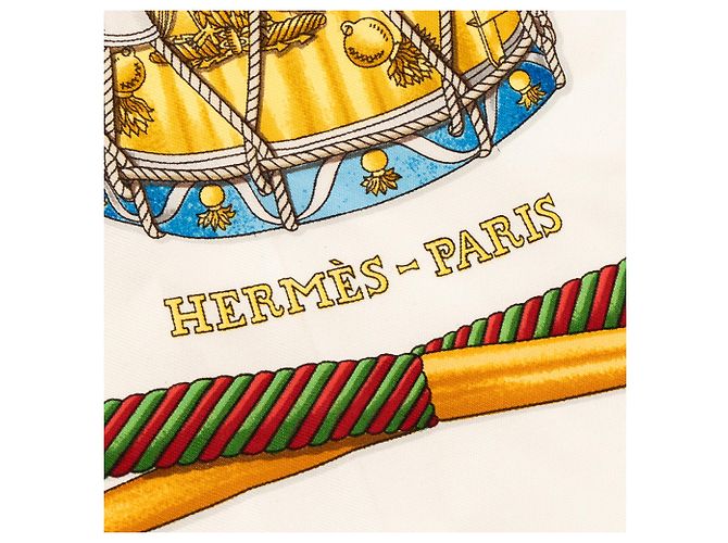 HERMÈS - Carré 90 Les Tambours Hermès in seta multicolore - vista 4