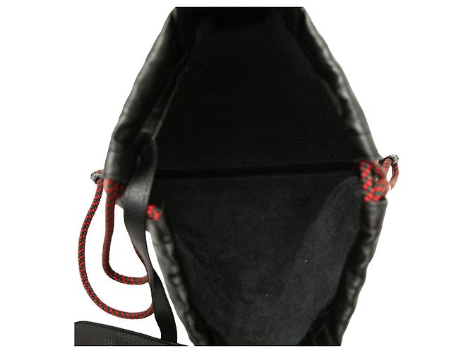 Zaino in pelle con logo Gucci nero e coulisse - vista 4