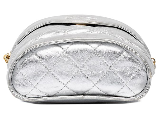Silberne Chanel CC gesteppte Metallic-Lammleder Binocular Bag mit Quasten - Ansicht 3