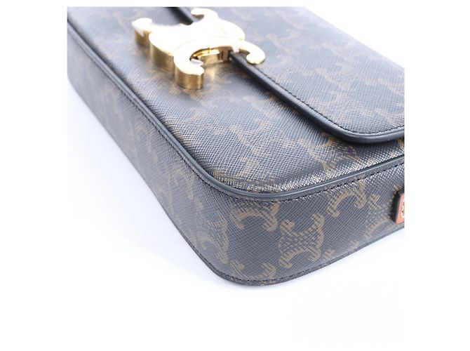 Céline Celine Triomphe Claude Schultertasche aus PVC & Leder in Brown - Ansicht 7