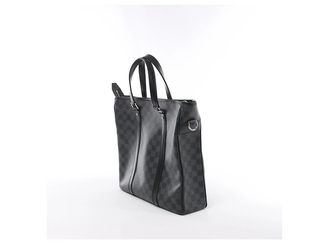 Borsa Louis Vuitton Tadao PM Damier Graphite in Nero N41259 - vista 3