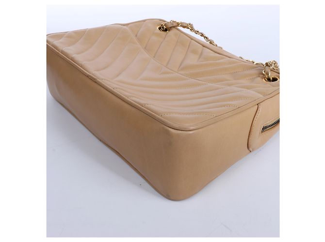 Borsa a tracolla Chanel Chevron in pelle con catena, Beige - vista 7