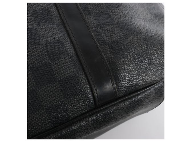 Borsa a mano 2Way Louis Vuitton Tadao PM Damier Graphite in Nero N41259 - vista 10
