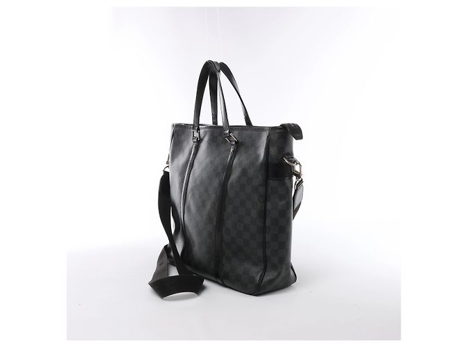 Borsa a mano 2Way Louis Vuitton Tadao PM Damier Graphite in Nero N41259 - vista 3
