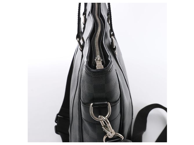 Borsa a mano 2Way Louis Vuitton Tadao PM Damier Graphite in Nero N41259 - vista 5