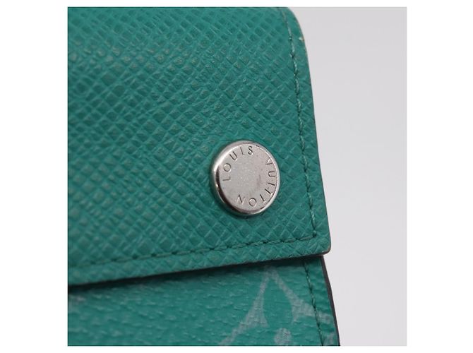 Louis Vuitton Cartera Monogram Discovery Tiger Lama Verde - vista 13