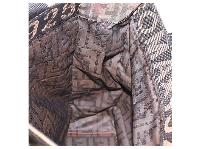 Fendi Borsa Tote Zucca Tela Marrone e Nero - vista 17