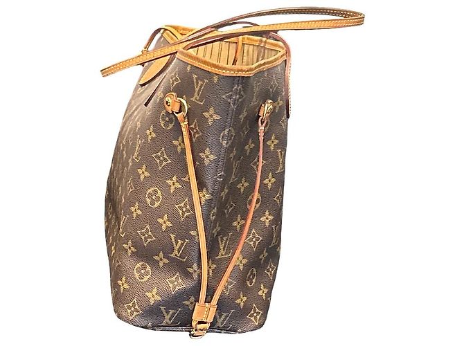 Louis Vuitton Neverfull Monogram Canvas MM - vue 3