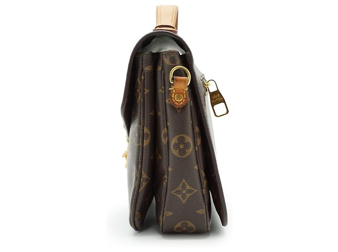 Louis Vuitton Monogram Pochette Metis MM - vista 5