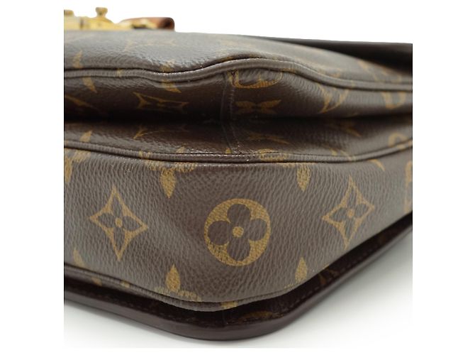 Louis Vuitton Monogram Pochette Metis MM - vista 8