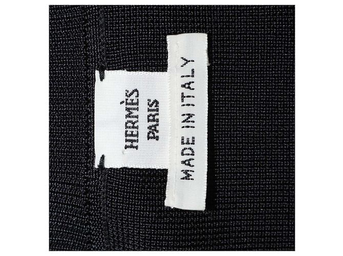 Túnica Caftán Hermès de seda negra con estampado "L'Enseigne du Sellier" - vista 5