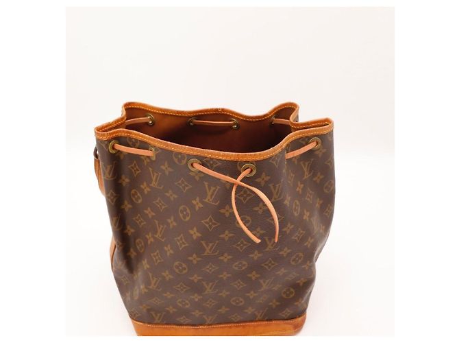 Louis Vuitton Borsa a Secchiello Monogram Noé - vista 6