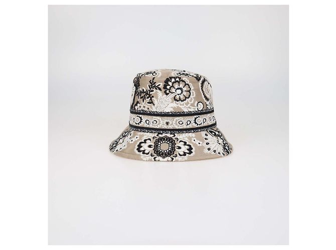 Christian Dior D-Bobby Bucket Hat aus bestickter Canvas in Beige - Ansicht 3