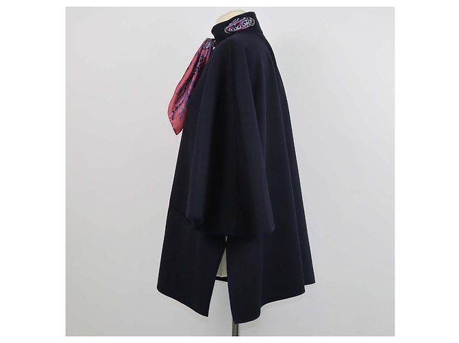 Giacca cape Etro blu navy in misto lana e dettagli in camoscio con scollo a occhiello e sciarpa - vista 2