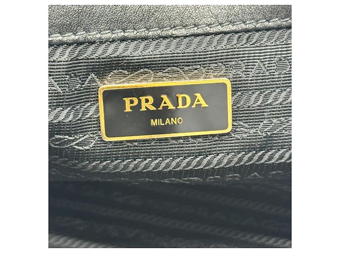 Prada Convertible Open Saffiano Leather Medium - vue 6